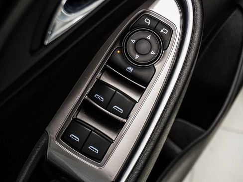 Used 2020 Chevrolet Malibu LT image 21