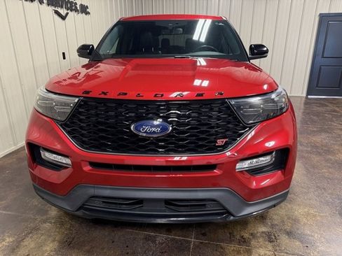 Used 2022 Ford Explorer ST w/ Equipment Group 401A image 2