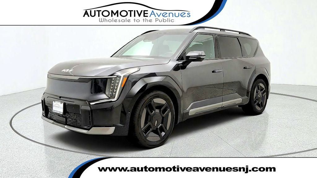 Used 2024 Kia EV9 GT-Line AWD/4WD image 1