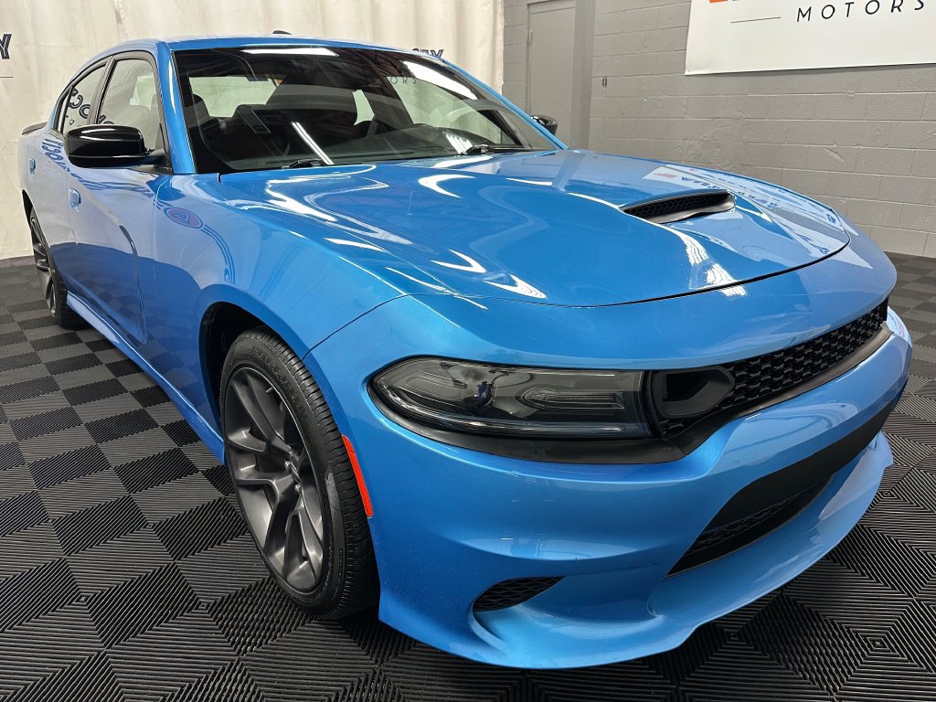 Used 2023 Dodge Charger GT w/ Blacktop Package RWD image 3