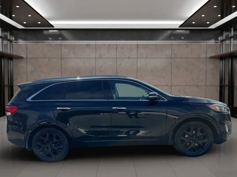 Used 2017 Kia Sorento SX FWD image 13