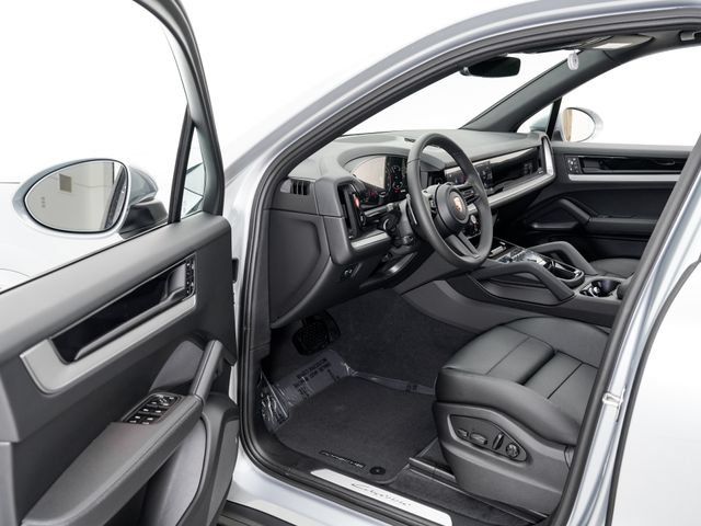Certified 2026 Porsche Cayenne AWD/4WD image 7