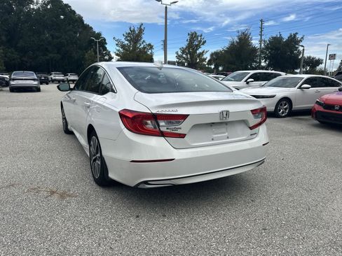 Used 2019 Honda Accord Hybrid image 4
