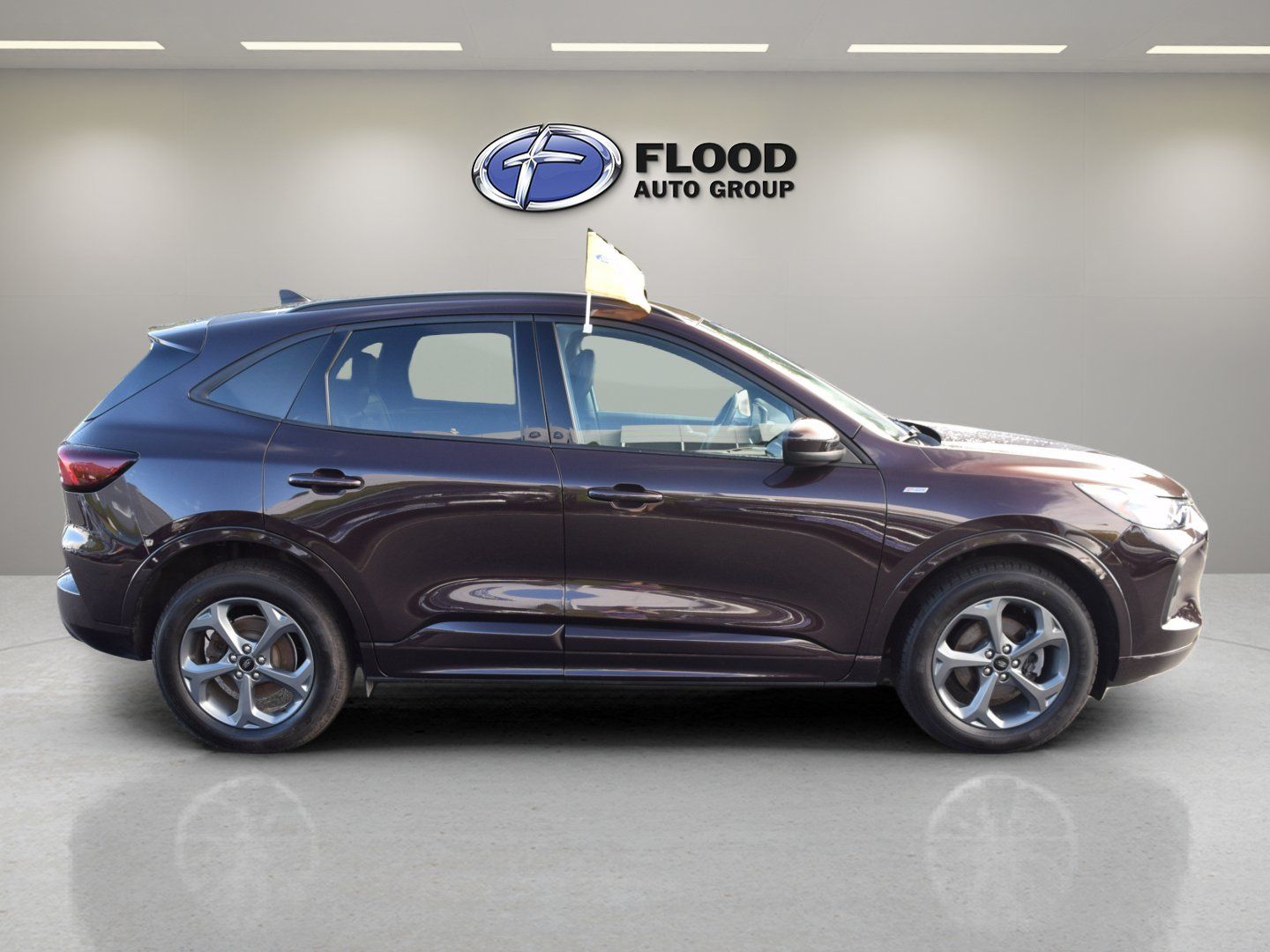 Used 2023 Ford Escape ST-Line Select w/ Tech Pack #1 AWD/4WD image 3