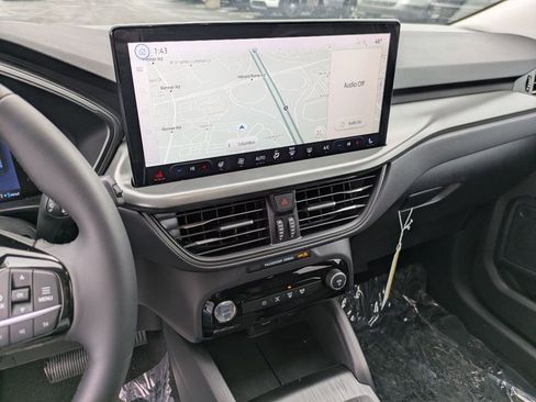 New 2024 Ford Escape SE FWD image 31