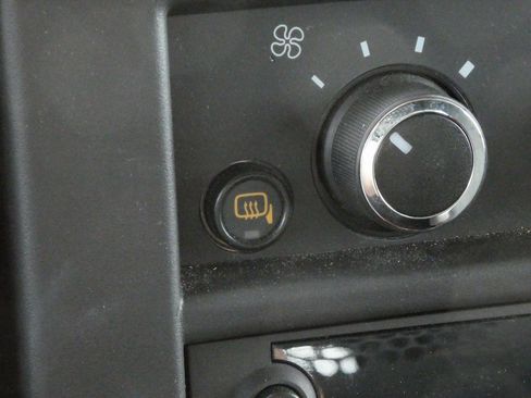 Used 2024 Chevrolet Express 2500 w/ Driver Convenience Package image 17