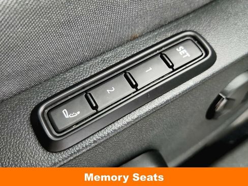 Used 2024 Volkswagen ID.4 Pro S AWD/4WD image 28