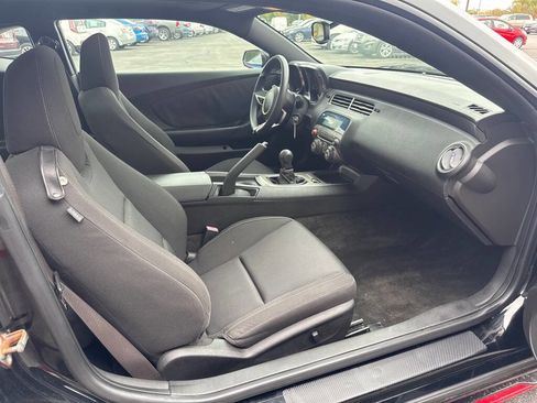 Used 2010 Chevrolet Camaro LT image 13