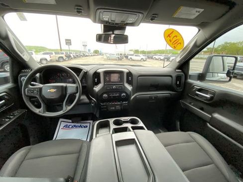 Used 2024 Chevrolet Silverado 2500 Custom w/ Custom Value Package AWD/4WD image 15