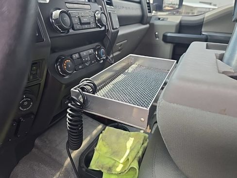 Used 2020 Ford F250 XL w/ STX Appearance Package AWD/4WD image 7