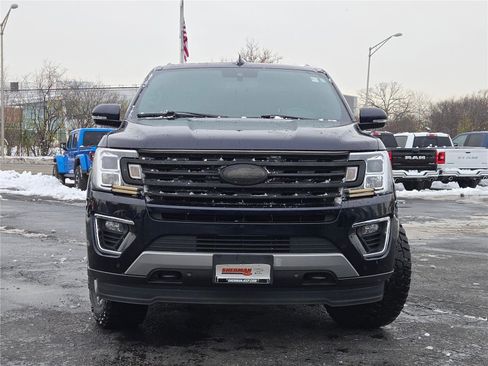 Used 2021 Ford Expedition Limited image 4