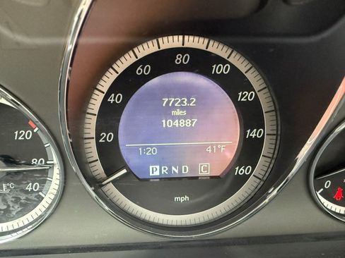 Used 2010 Mercedes-Benz C 300 4dr Sdn C 300 Sport 4MATIC image 37