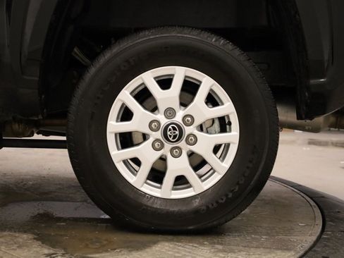 Certified 2025 Toyota Tacoma SR5 image 35