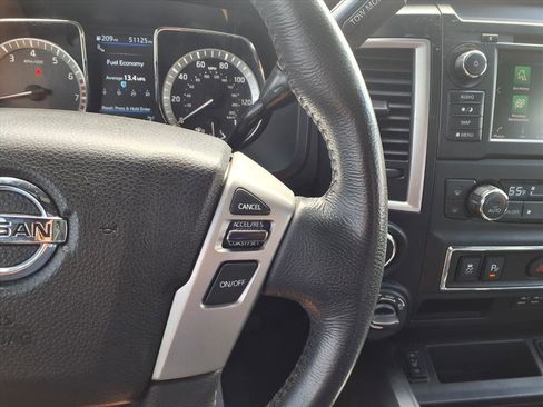 Used 2019 Nissan Titan SL w/ Midnight Edition image 14