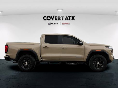 Used 2024 GMC Canyon Elevation w/ Elevation Premium Package image 8