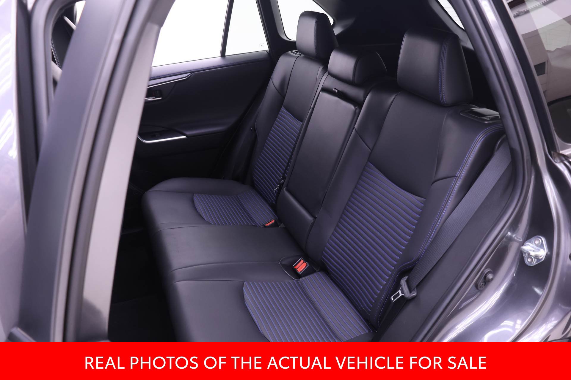Used 2021 Toyota RAV4 XSE AWD/4WD image 10