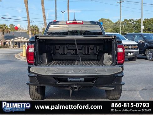 Used 2023 GMC Canyon Elevation w/ Elevation Premium Package image 12