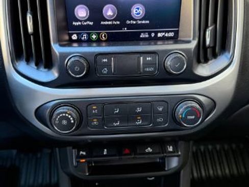 Used 2021 Chevrolet Colorado LT w/ Fleet Safety Package image 18