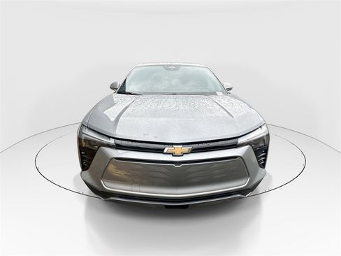 New 2025 Chevrolet Blazer EV LT image 3