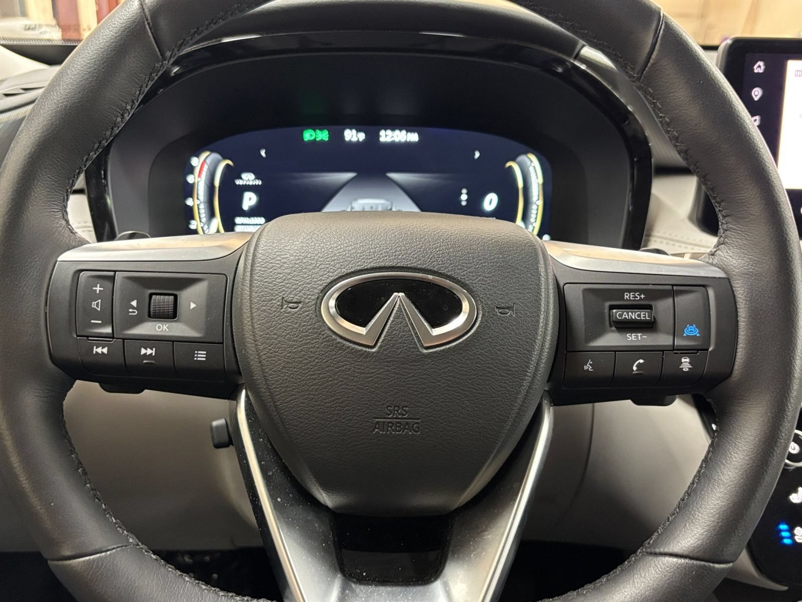 Used 2026 INFINITI QX60 Luxe FWD image 30