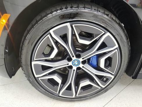 Used 2024 BMW iX xDrive50 w/ Premium Package AWD/4WD image 73