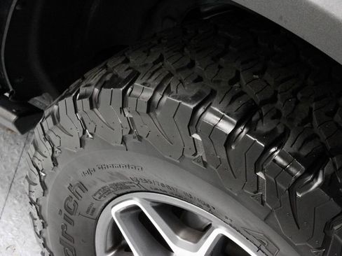 Certified 2024 Ford Bronco Badlands AWD/4WD image 19