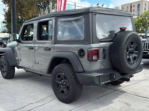 Used 2020 Jeep Wrangler Unlimited Sport image 12