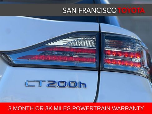 Used 2017 Lexus CT 200h 200h image 10