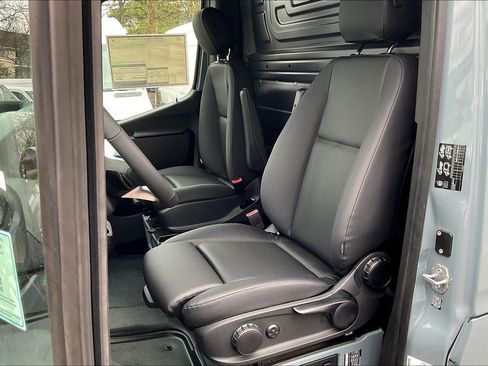 New 2026 Mercedes-Benz Sprinter 3500 image 8