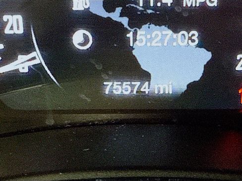 Used 2023 Dodge Durango SXT RWD image 16