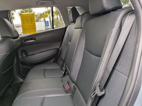 Certified 2024 Toyota Corolla Cross XLE image 13