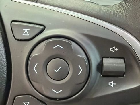 Used 2021 Buick Enclave Avenir w/ Avenir Technology Package image 23