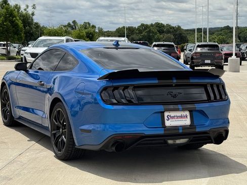 Used 2021 Ford Mustang Coupe RWD image 4
