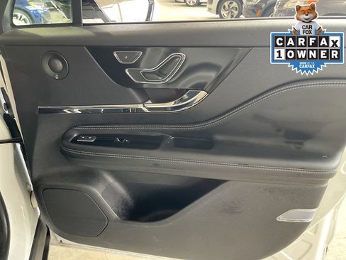 Used 2022 Lincoln Corsair Reserve w/ Equipment Group 201A image 21