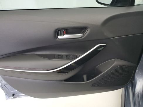 Used 2025 Toyota Corolla XSE FWD image 20