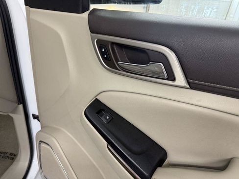 Used 2018 GMC Yukon XL Denali AWD/4WD image 44