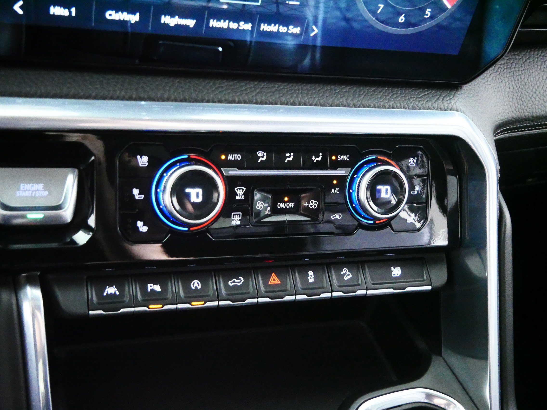 Used 2022 GMC Sierra 1500 Denali AWD/4WD image 23