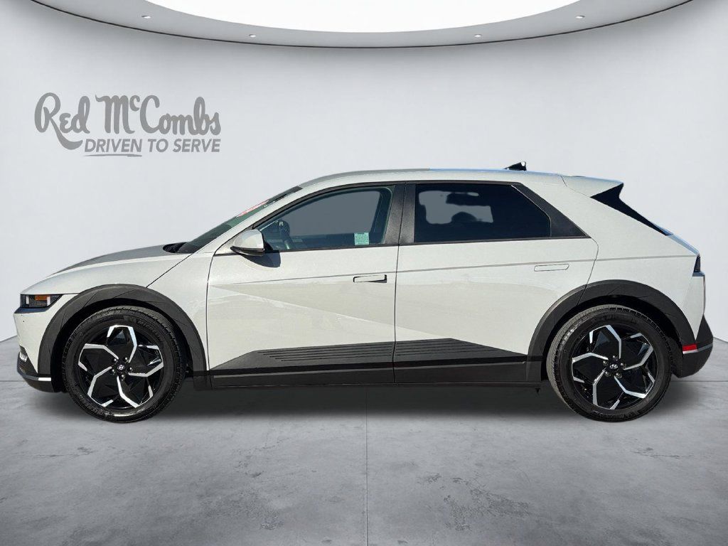 Used 2024 Hyundai Ioniq 5 SEL RWD image 2