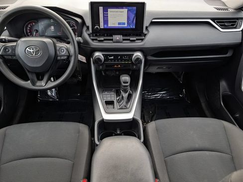 Used 2025 Toyota RAV4 LE AWD/4WD image 11
