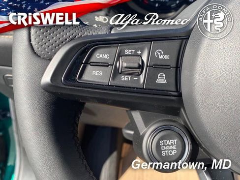 Used 2024 Alfa Romeo Tonale Ti image 21