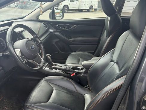 Used 2020 Subaru Crosstrek 2.0i Limited w/ Moonroof Package w/Navigation AWD/4WD image 9