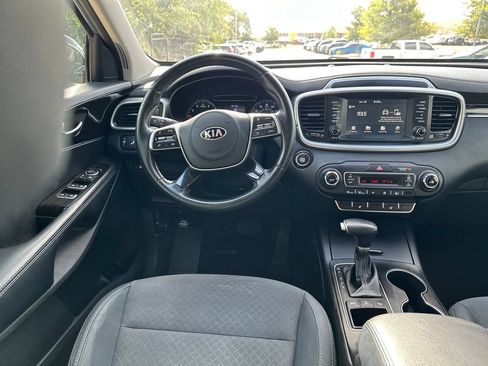 Used 2020 Kia Sorento S AWD/4WD image 30