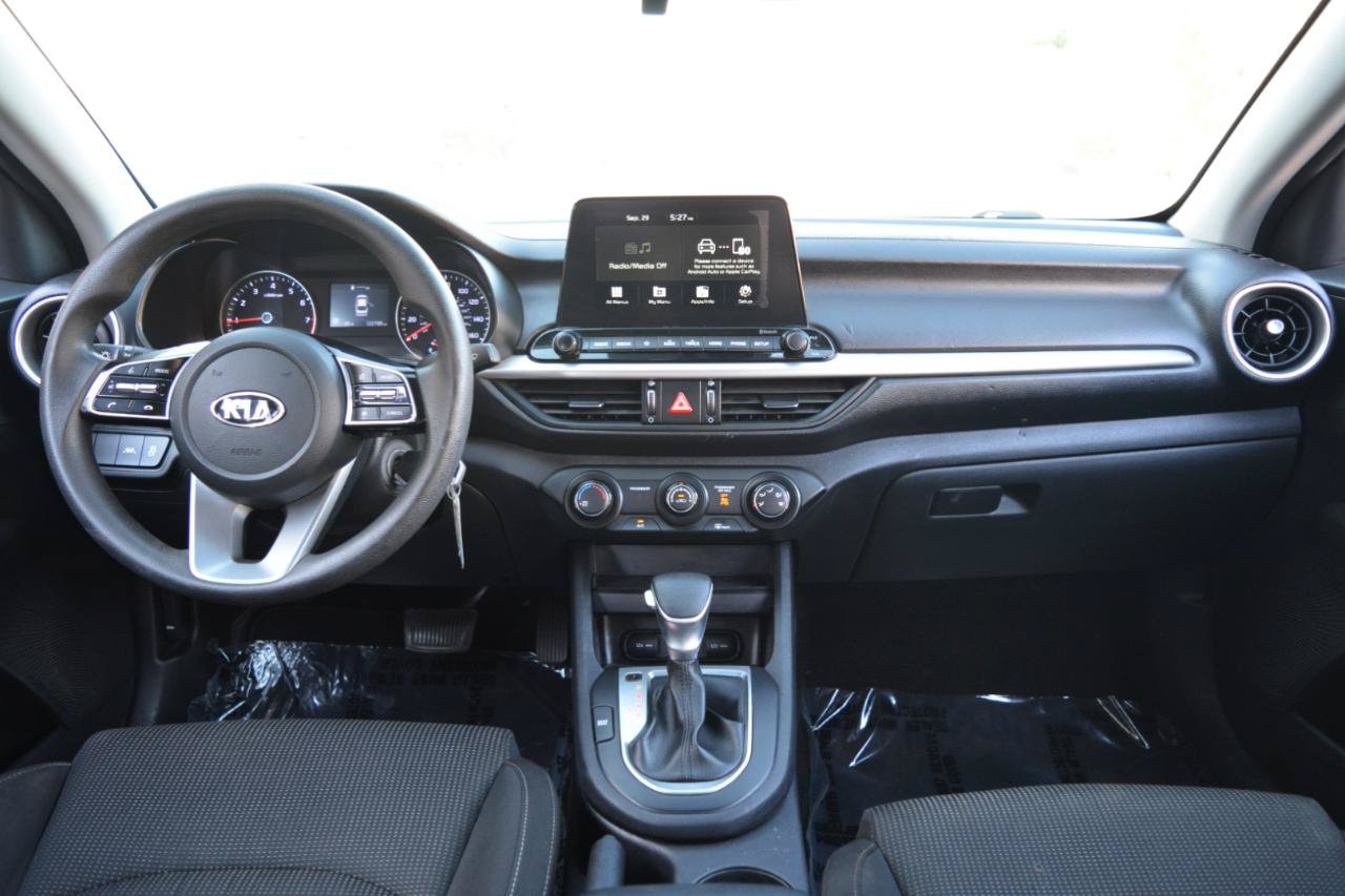 Used 2021 Kia Forte LXS FWD image 17