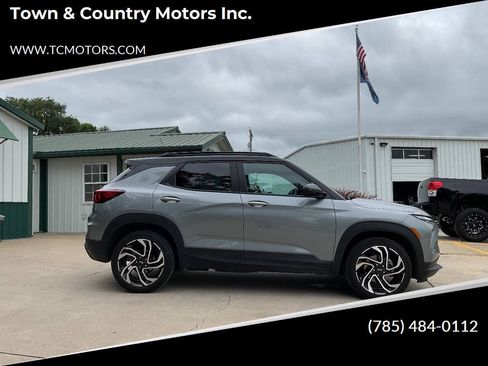 Used 2024 Chevrolet TrailBlazer RS w/ Convenience Package FWD image 1