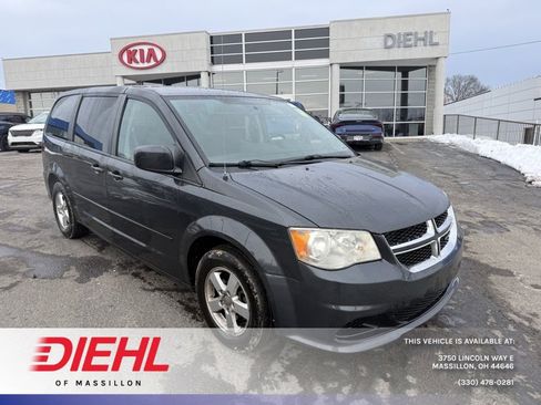 Used 2011 Dodge Grand Caravan Mainstreet image 1