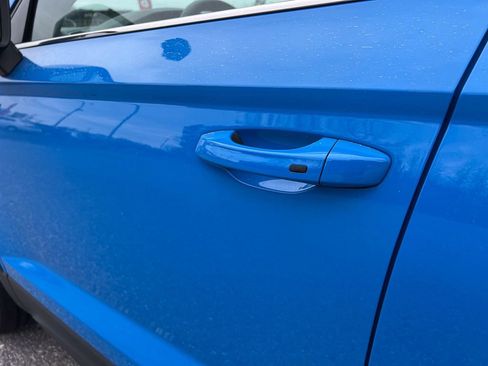 Used 2023 Volkswagen Taos SE image 13