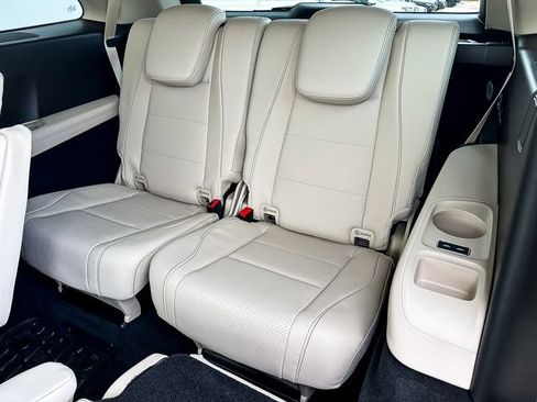 Certified 2025 Mercedes-Benz GLS 450 4MATIC image 20