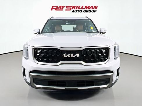 Used 2023 Kia Telluride EX X-Line image 2