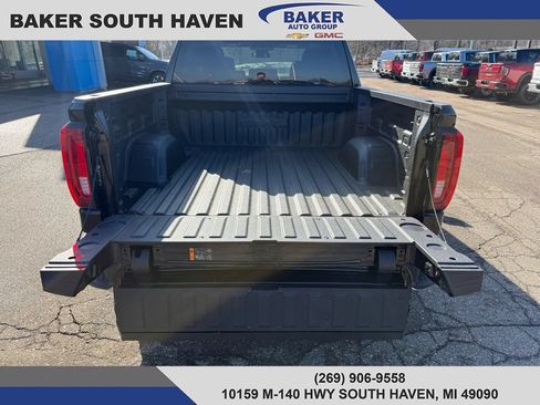 New 2026 GMC Sierra 1500 SLT w/ SLT Premium Package AWD/4WD image 7