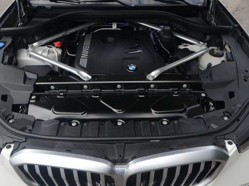 Used 2026 BMW X5 sDrive40i RWD image 26